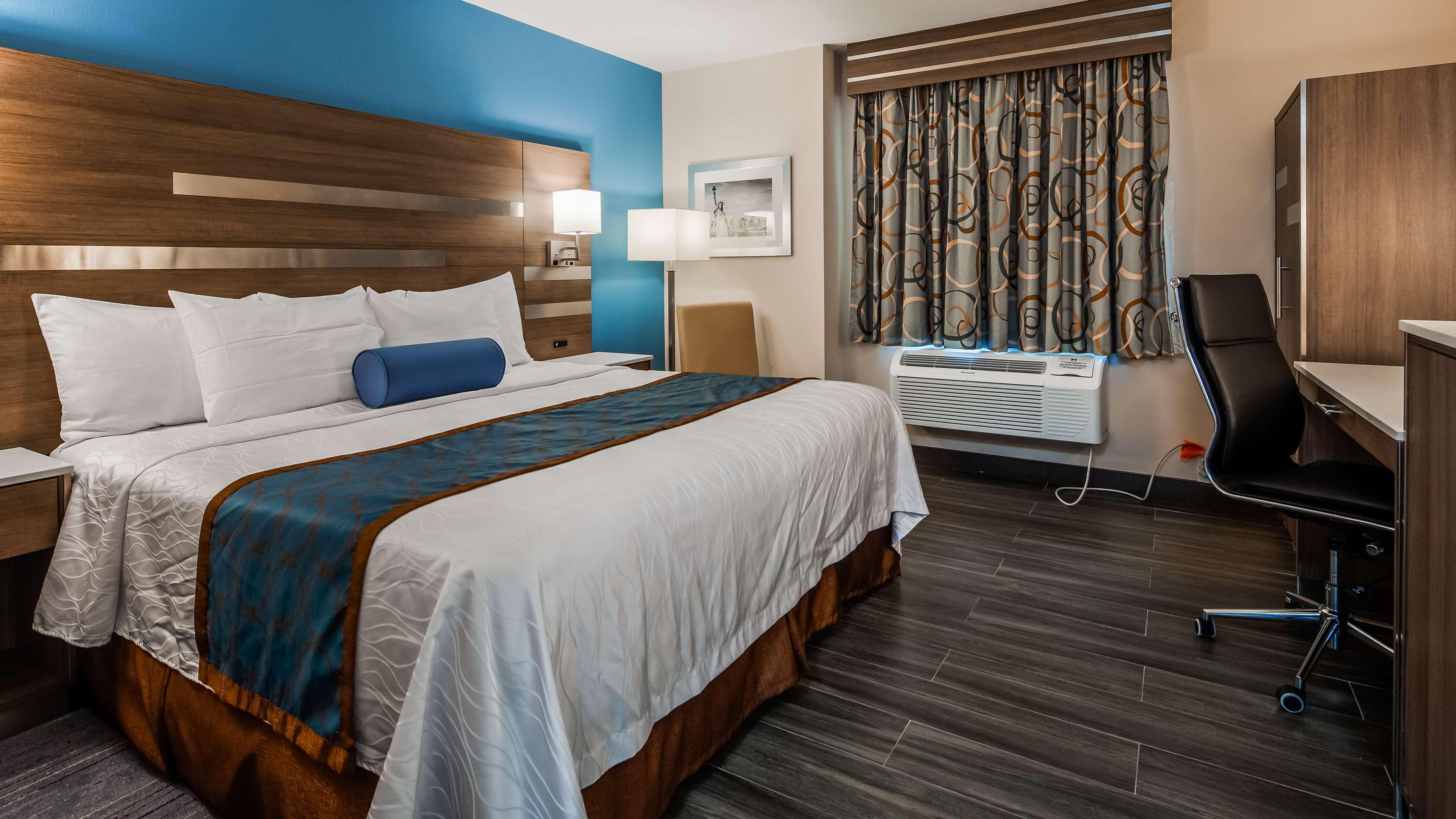 Best Western Plus Stadium Inn New York Esterno foto